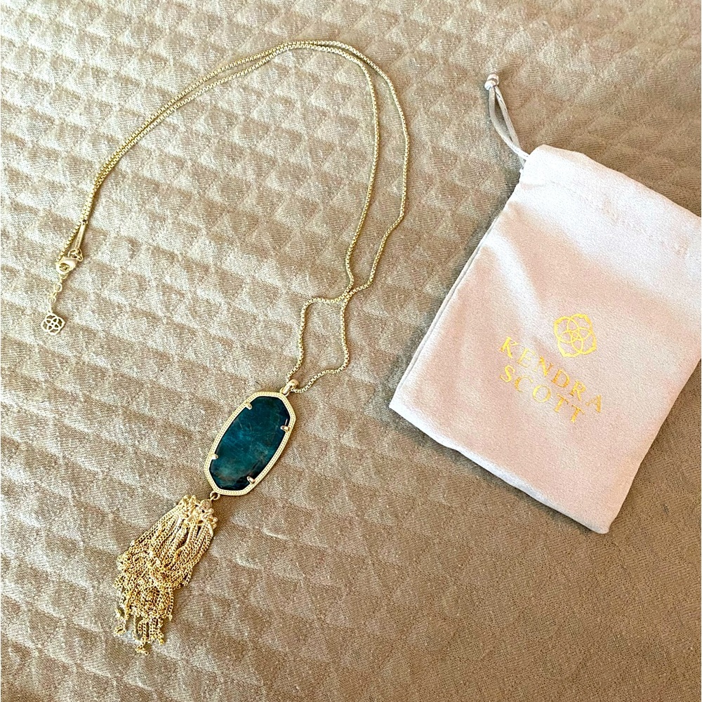 Kendra Scott emerald drop necklace